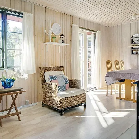 6 Person Holiday In Nex Holiday home Snogebaek